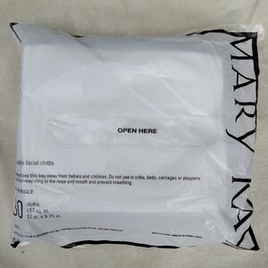 Mary Kay Disposable Face Cleansing Cloths